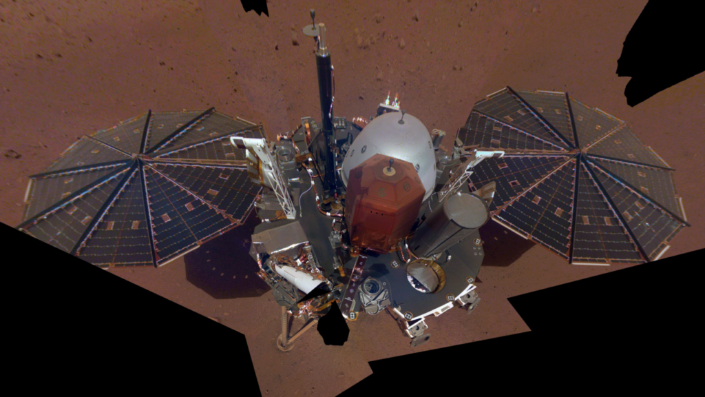 InSight sta per iniziare a studiare Marte: ...