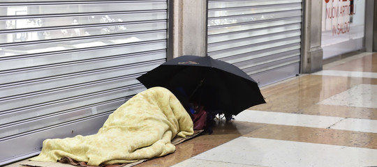 E' vero che un terzo dei senzatetto d'Italia ...