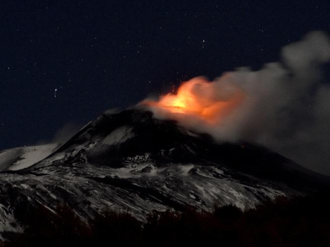 Etna, 200 microsismi in un mese: ...