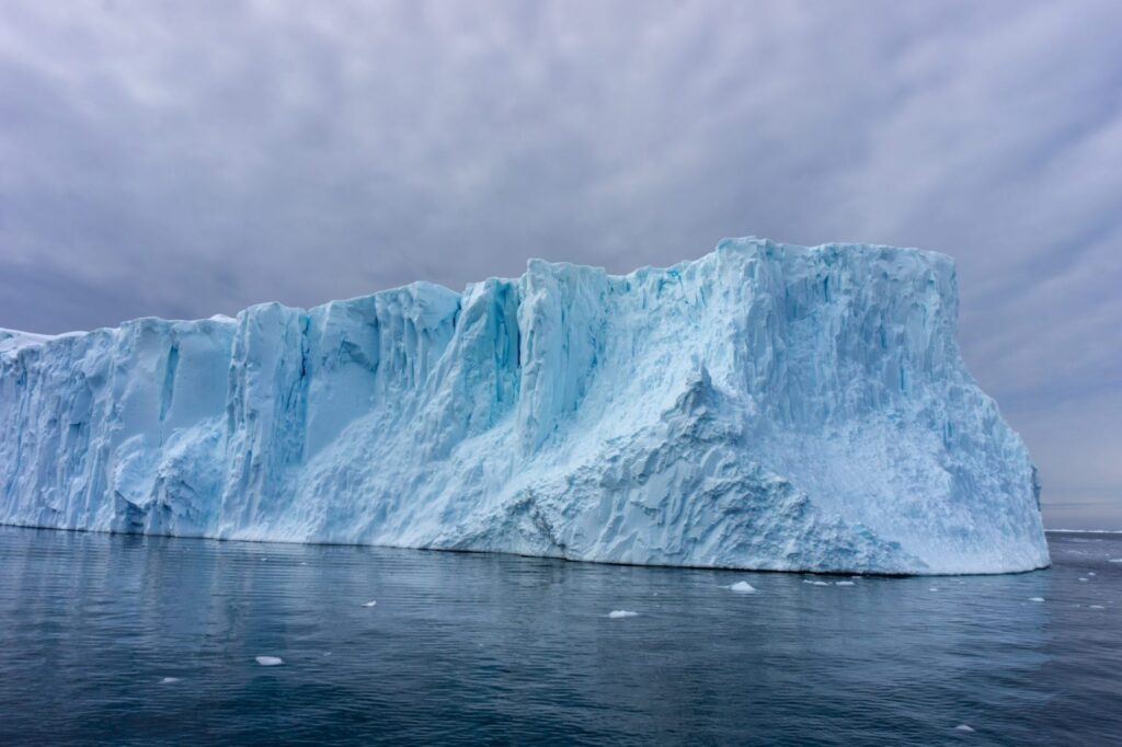 Il distacco dall'Antartide dell'Iceberg ...